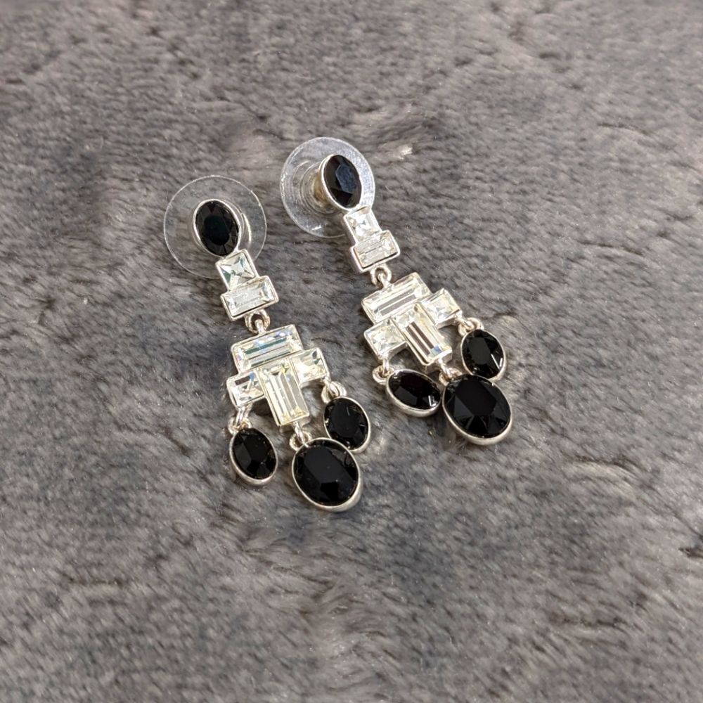 Vintage 90's Black & Clear Rhinestone Pierced Dangle Earrings - Picture 6 of 10